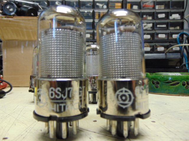 6SJ7 Hitachi Metal Base
