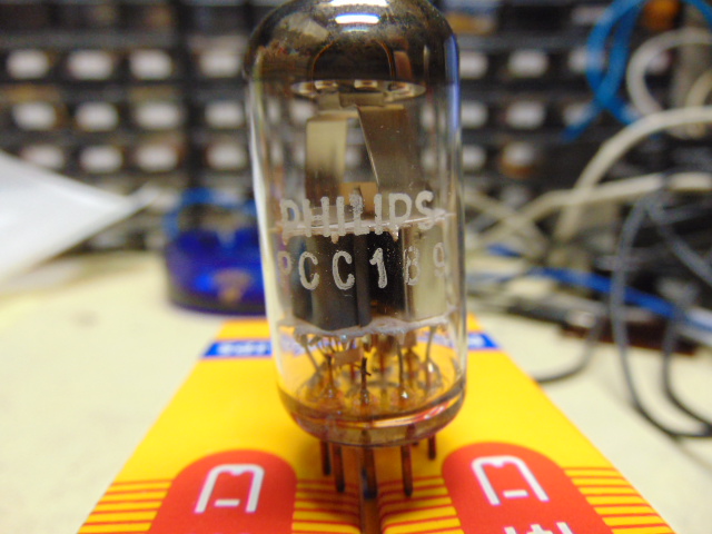 PCC189 PHILIPS PCC189 PHILIPS