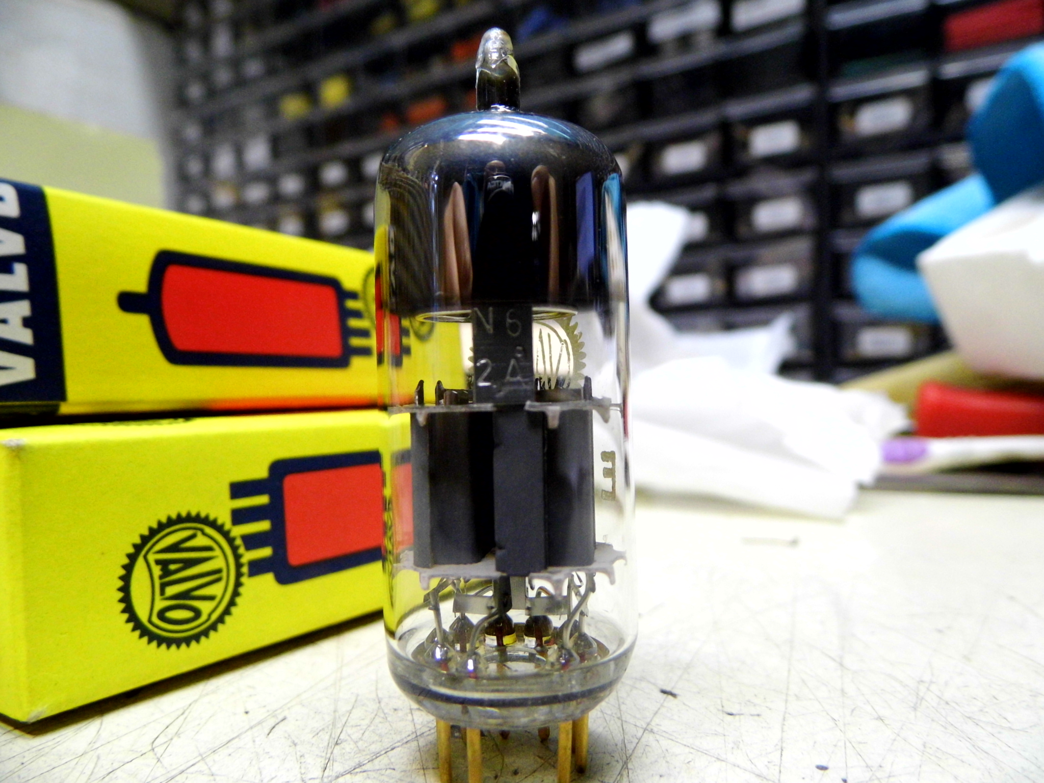 E288CC VALVO Gold Disc getter