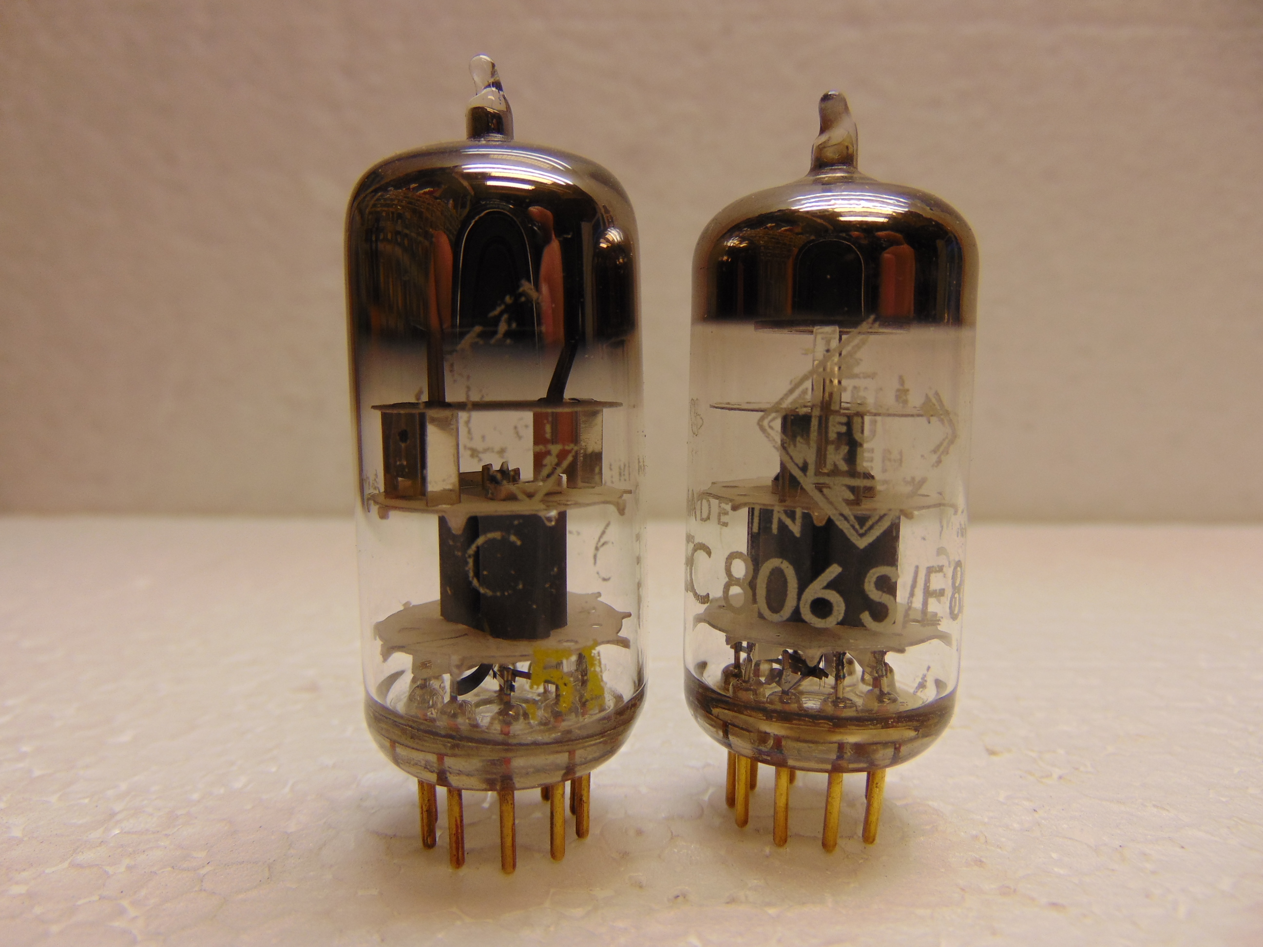 EC806S (E86C) Telefunken