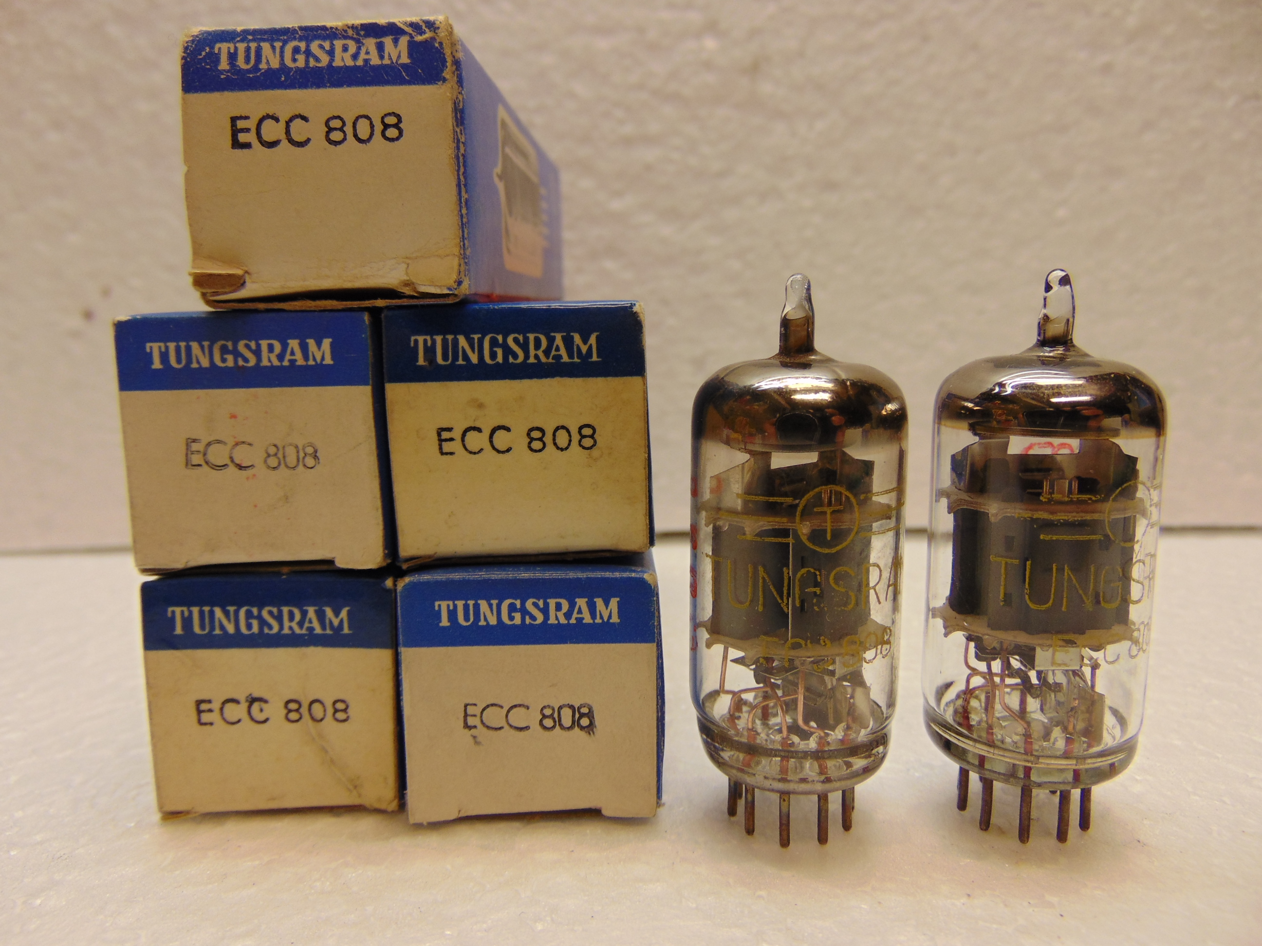 ECC808 Tungsram