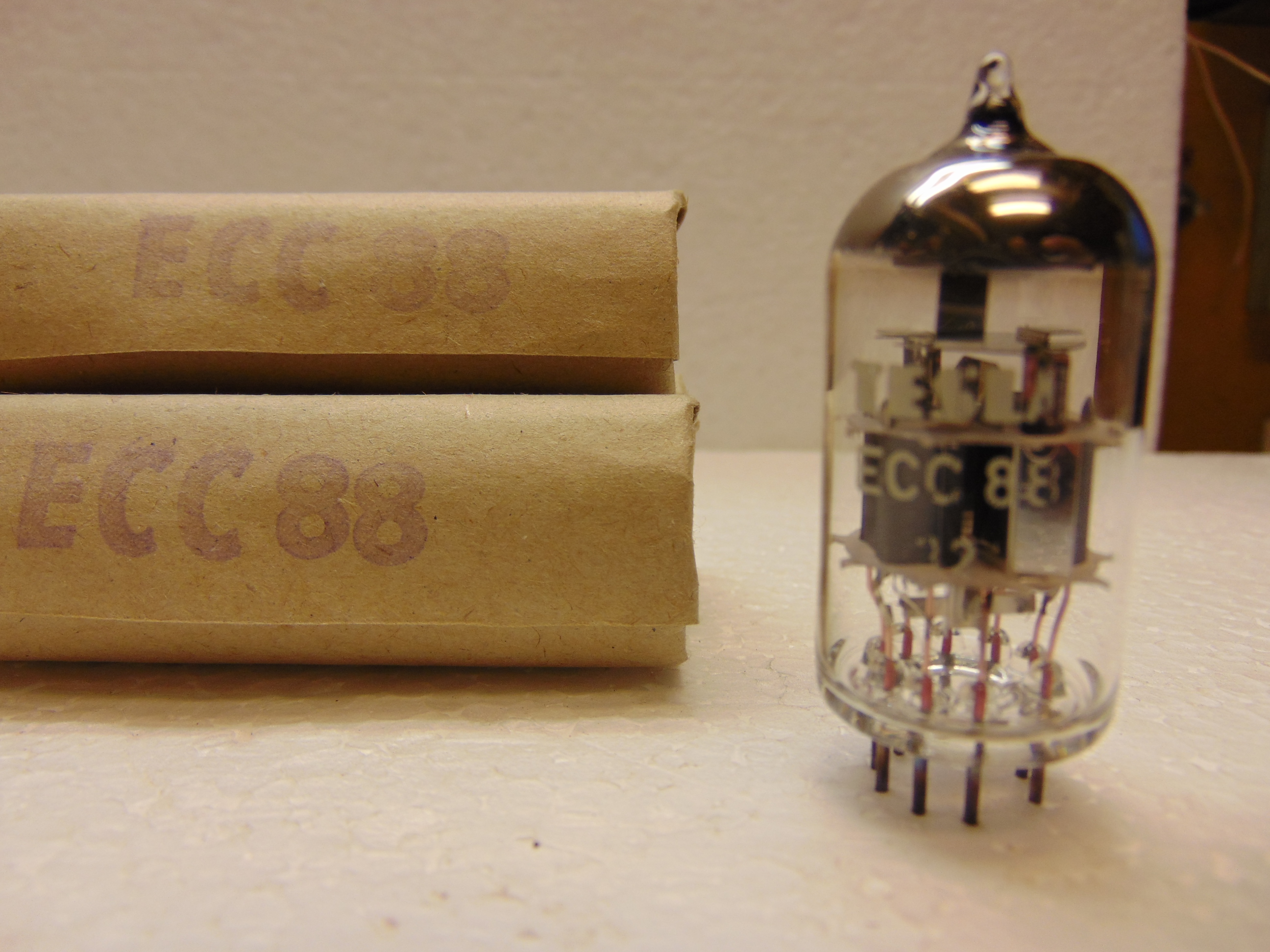 ECC88 Tesla