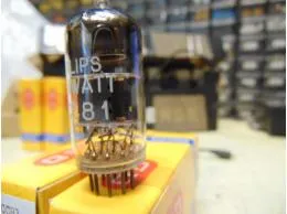 ECC81 PHILIPS