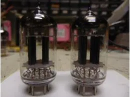 ECC83 Mullard pár