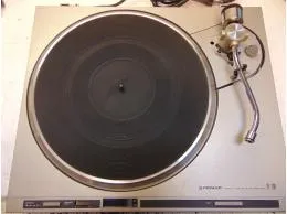 PIONEER PL-200