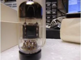 CV4024 / 12AT7WA Mullard