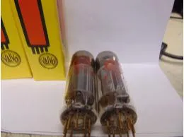 E80CC VALVO pár