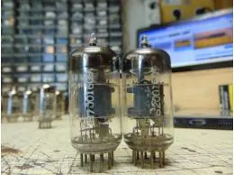 ECF82 Telefunken