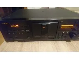 TEAC V-7010