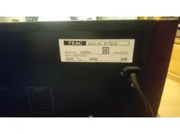 TEAC V-7010