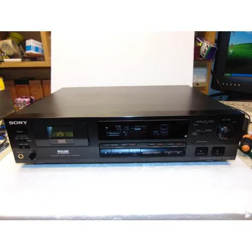 DTC-690 Sony