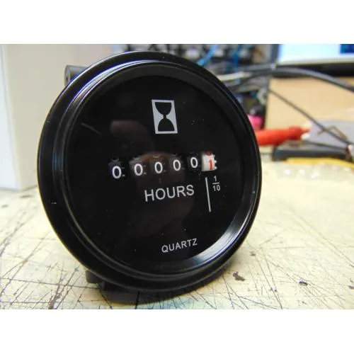 Quartz operating hours counter
